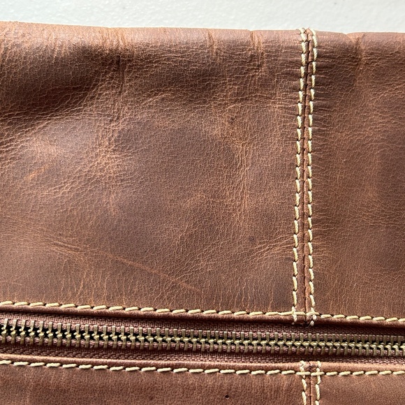 Born brown leather shoulder bag purse - Picture 7 of 7